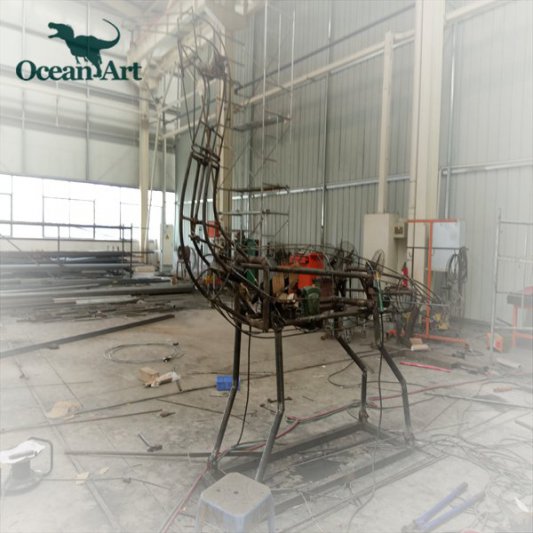 仿真恐龍制作現(xiàn)場(chǎng)-坐騎西方龍制作過(guò)程