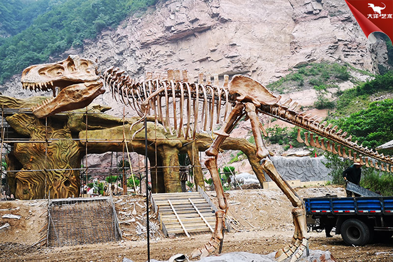 恐龍化石骨架，霸王龍化石骨架