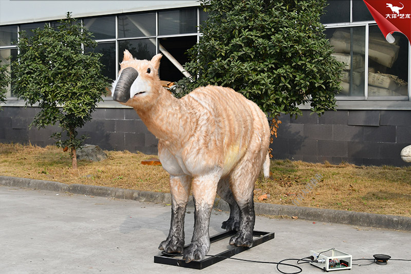 長(zhǎng)頸駝遠(yuǎn)古仿真動(dòng)物模型制作